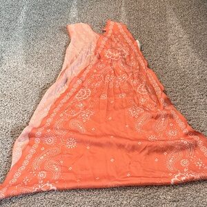 American Eagle Outfitters Orange and White Scarf